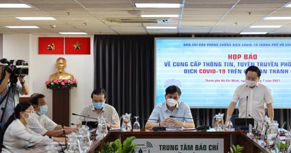 TP.HCM: Hơn 60.000 lao động tự do, bán vé số dạo đã được hỗ trợ - Vimarsana News