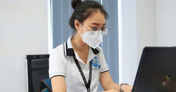 Từ những cuộc gọi truy vết F0: Người nhiệt tình chia sẻ, người tức giận hoặc im lặng rồi cúp máy - Vimarsana News