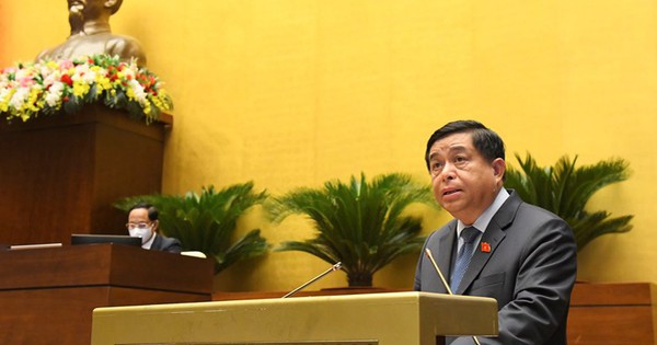 2.870.000 tỷ đồng sẽ được phân bổ như thế nào trong kế hoạch đầu tư công trung hạn giai đoạn 2021-2025? - Vimarsana News