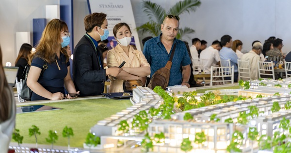 Nhiều “ông lớn” địa ốc kỳ vọng sức bật mạnh hậu Covid-19 nhờ quỹ đất, sức khoẻ tài chính tốt