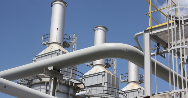 Dự án LNG 2 tỷ USD Quảng Ninh: Nhà đầu tư phải cam kết không chuyển nhượng dự án trong thời gian triển khai, tự đàm phán hợp đồng mua bán điện với EVN - Vimarsana News