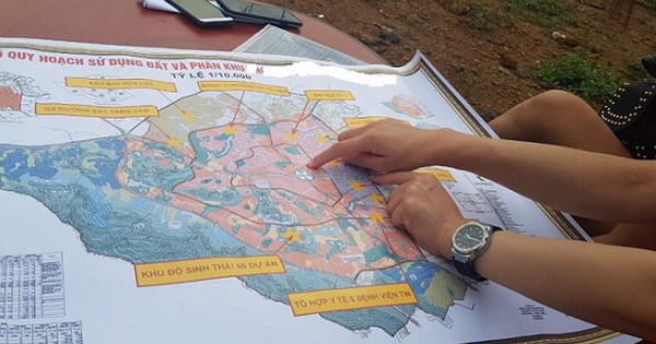 Nổi máu làm giàu từ BĐS, rao bán đất 2 năm không ai mua, thất nghiệp vì dịch, môi giới kiêm nhà đầu tư này “ngộp thở” vì gánh nợ 20 triệu đồng/tháng