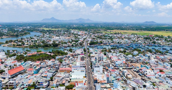 Giữa mùa dịch, có nên rót tiền vào bất động sản những vùng đất sắp được “lên đời” thành phố?