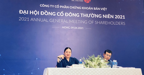 Thắng lớn trong năm 2021, Chứng khoán Bản Việt (VCSC) xin trích 72 tỷ thưởng ban giám đốc và chia ESOP với giá chỉ 12.500 đồng/cp