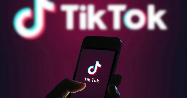 Sự vươn lên mạnh mẽ của Tiktok: mỗi tháng “ngốn” trung bình 26 tiếng của người dùng, bỏ xa Facebook, Instagram