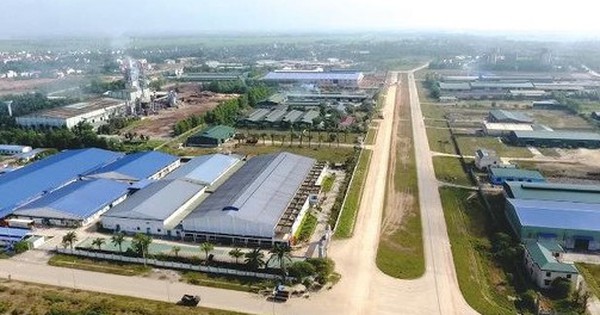 photo1662989936898-1662989937062386274706