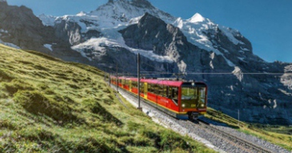 Những tuyến du lịch tàu hỏa đẹp nhất Thụy Sĩ
