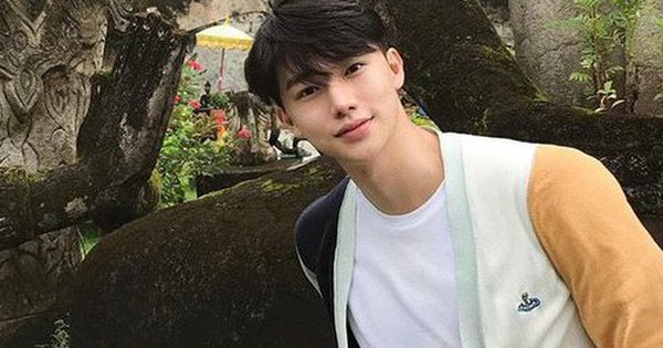 "Thứ ông già Noel bỏ vào tất đầu tiên là gì?", nam ứng viên trúng tuyển với câu trả lời lém lỉnh