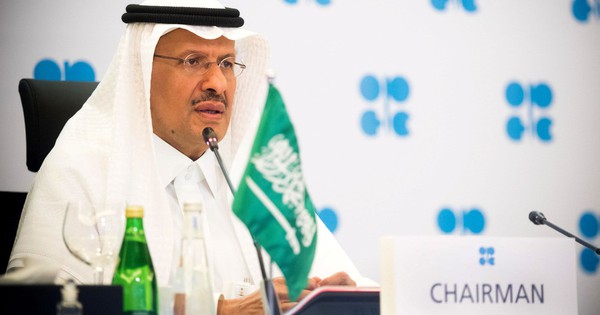 Saudi Arabia trừng phạt các thành viên OPEC bằng đô la vì vi phạm kỷ luật?