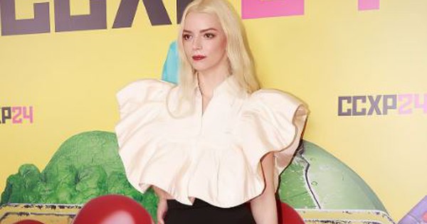 Siêu sao Hollywood “mở hàng” BST Xuân/Hè 2025 của NTK Công Trí: Thiết kế như thế nào mà được được tạp chí Vogue khen ngợi ?