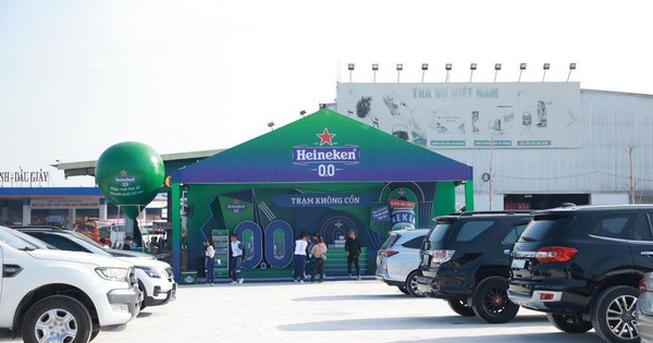 Heineken loay hoay giải nỗi sợ thổi nồng độ cồn của người Việt: Ra mắt bia không cồn, tiếp thị ngay trên cao tốc gây tranh cãi