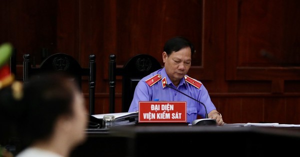 Luật sư xin nêu "tình tiết mới", xin giảm án cho bà Nguyễn Phương Hằng