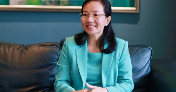 Khởi nghiệp tuổi 50 trên cù lao Bảo, founder VinaEcolife cho công nhân đọc sách hàng ngày, học tâm lý, nói lời hay ý đẹp