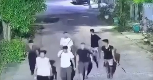 Học viên trường lái hỗn chiến với thanh niên địa phương lúc nửa đêm, một người tử vong tại chỗ