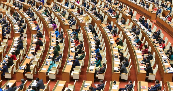 Quốc hội "gương mẫu, đi đầu" trong sắp xếp tổ chức bộ máy