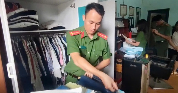 Khám xét khẩn cấp nhà riêng của Facebooker Nguyễn Mạnh Tuân