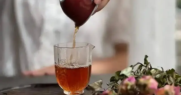 4 loại trà “phá thận" thầm lặng, khỏe mạnh đến đâu cũng khó chịu nổi