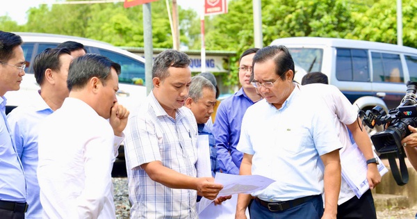 Cao tốc TP HCM - Mộc Bài: Chủ tịch UBND TP HCM yêu cầu bảo đảm tiến độ thông xe