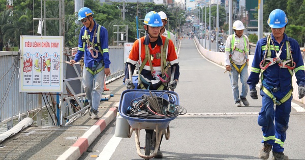 Cận cảnh cầu Bình Triệu 1 cao thêm 1,08 m