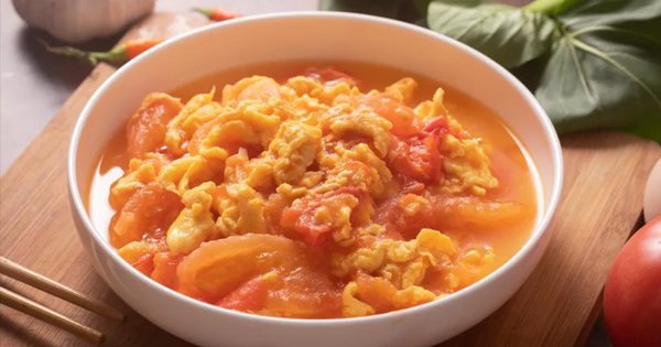 Phụ nữ "lão hóa chậm" thường ăn 5 món