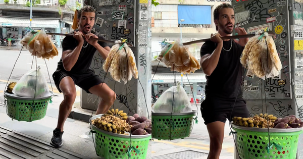 Khách Tây phải nhận “trái đắng” khi dám thử gánh hàng rong vỉa hè Việt Nam