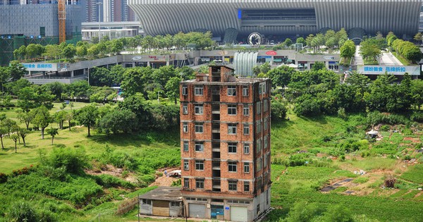 Chủ tòa nhà 1000m2 từ chối hơn 74 tỷ đồng tiền đền bù, không chịu di dời khiến đại dự án bị “đắp chiếu” suốt 7 năm: “Nhà tôi giá trị gấp nhiều lần con số đó”