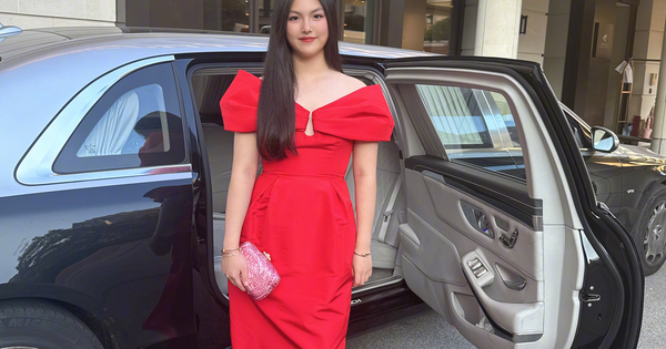 Con gái MC giàu nhất showbiz 15 tuổi đã có Rolls-Royce riêng, sinh nhật 16 tuổi ngồi Maybach 60 tỷ đồng: Bố mẹ tiết lộ 1 điều gây ngỡ ngàng
