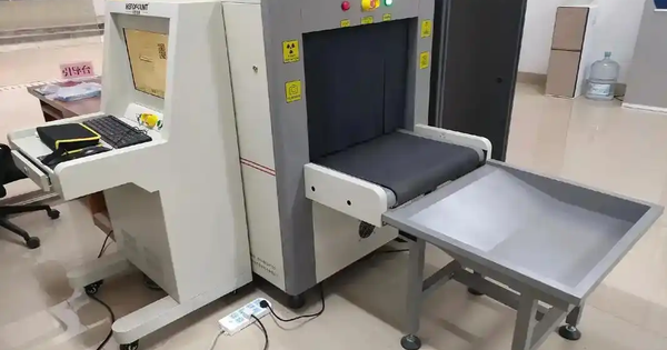 Người phụ nữ mất lắc tay 21 chỉ vàng trị giá 166 triệu đồng khi qua cửa an ninh: 48 giờ tìm kiếm và hành động gây ngỡ ngàng của người lao công