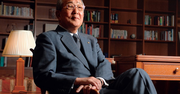 ''Thần kinh doanh'' Nhật Bản Kazuo Inamori: Nếu muốn thành công mỉm cười với mình, người trẻ nên ghi nhớ kỹ 5 điều này