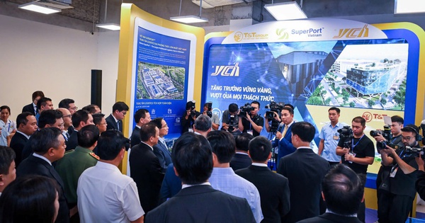 Việt Nam SuperPort™ - Biểu tượng logistics thông minh ASEAN