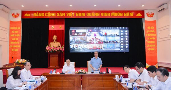 Từ năm học 2026-2027, học sinh cả nước dùng chung 1 bộ sách giáo khoa