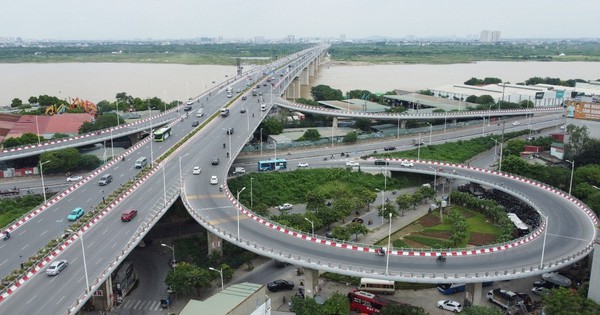 Cơ chế "một gỡ, hai giao" giúp hạ tầng giao thông Hà Nội tăng tốc