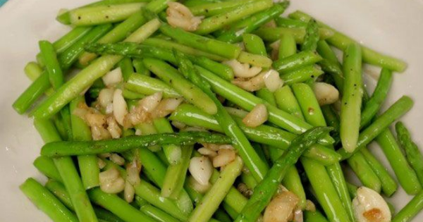 Loại rau được ví như "thần dược của nam giới": Thường xuất hiện trong món cao cấp, luộc hay xào đều ngon