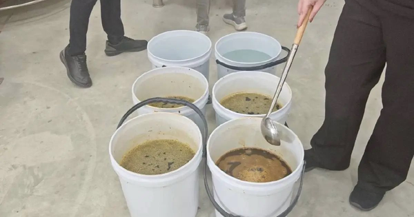 Đột kích 5 căn nhà, công an tóm gọn đường dây sản xuất siro ho giả quy mô 16 tỷ đồng, tịch thu hơn 170.000 sản phẩm không giấy phép