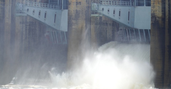 Thủy điện lớn nhất miền Nam tiếp tục xả lũ vào ngày mai