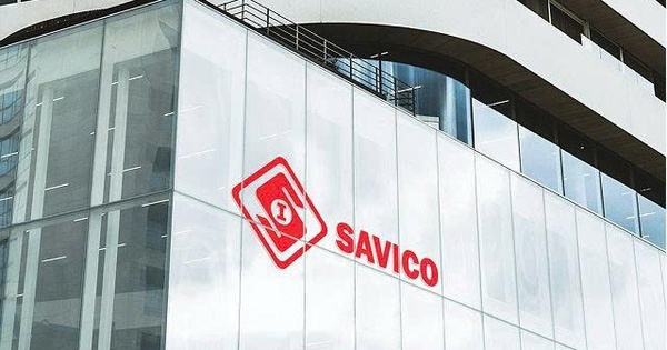 Savico nói gì về việc cổ phiếu SVC tăng trần 5 phiên liên tiếp?