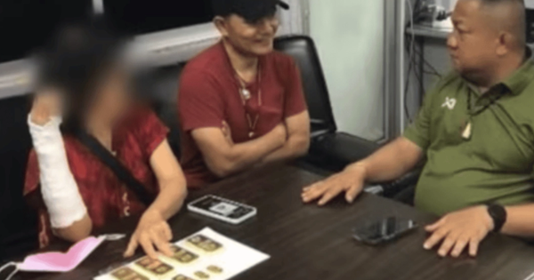 Bị "cảnh sát dởm" yêu cầu nộp vàng, cụ bà 70 tuổi liền bỏ 11 tỷ đồng để mua vàng đem giao: Cái kết có hậu hơn cả chuyện cổ tích!