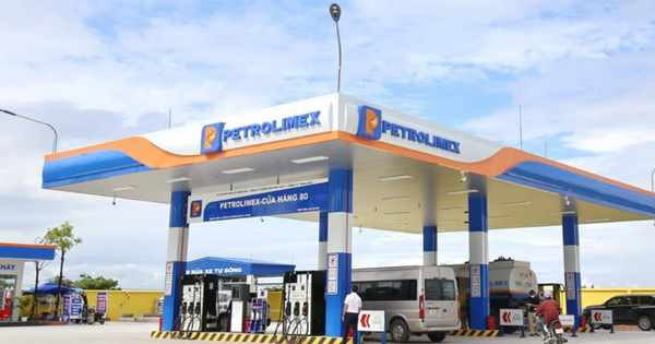 Petrolimex nhận hơn 3,7 triệu cổ phiếu PJC từ công ty con