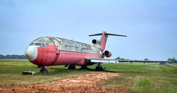 Chính phủ chỉ đạo xử lý máy bay Boeing bị "bỏ rơi" ở Nội Bài