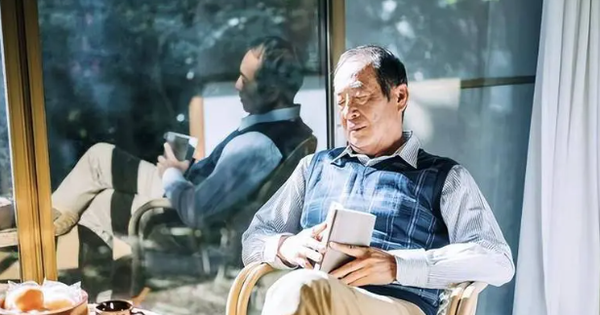 Về già, dù giàu hay nghèo, có đủ 3 điều này mới là may mắn