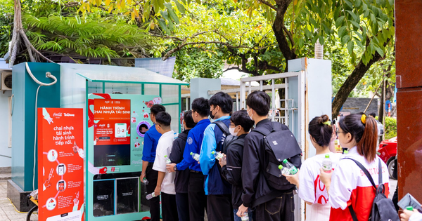 Điều gì đang diễn ra ở Hà Nội và TP. Hồ Chí Minh khiến sinh viên đứng ngồi không yên?