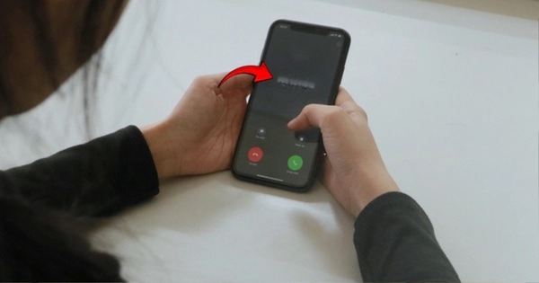 Nghe cuộc gọi số lạ, người phụ nữ SN 1993 không nói gì, cúp máy luôn vẫn nhận được thông báo: Tài khoản bị trừ 2 tỷ đồng