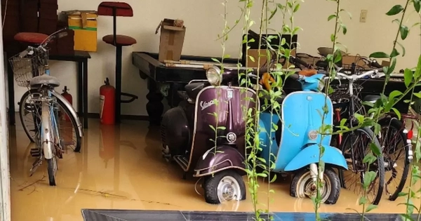 Cận cảnh ngôi nhà ca sĩ Ánh Tuyết ở Đà Nẵng ngập nặng