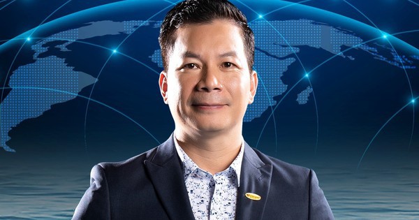 Công ty blockchain của Shark Hưng bắt tay với một công ty đấu giá cổ vật từng số hóa bình gốm sứ thời Càn Long