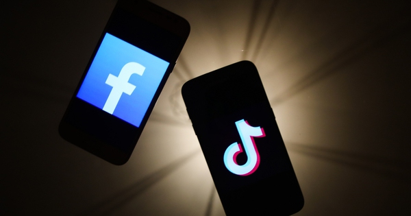 Dân tình tá hỏa: Facebook, TikTok bị gọi là "hố đen" dữ liệu, "hút máu" thông tin người dùng nhất 2025!