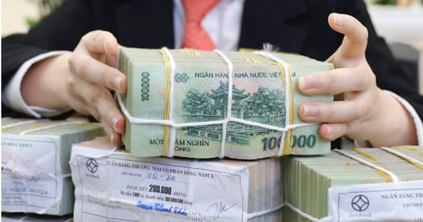 Cập nhật mới nhất về quy định chuyển khoản từ 500 triệu đồng phải báo cáo