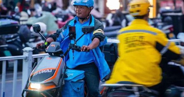 “Tam quốc diễn nghĩa” kiểu mới đang xảy ra ở Trung Quốc: Tài xế thậm chí không có thời gian đi vệ sinh