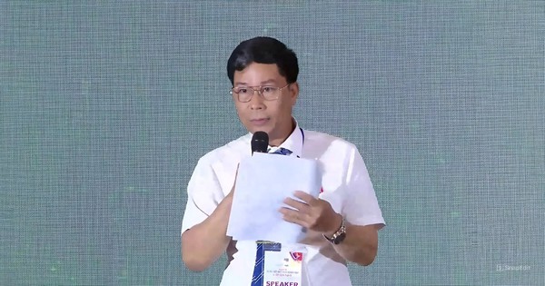 Dù gánh nợ 4 tỷ đồng, nông dân học hết lớp 7 bỏ mức lương ở nước ngoài, về quê sáng chế máy: 'Làm thuê thì không thể làm giàu'