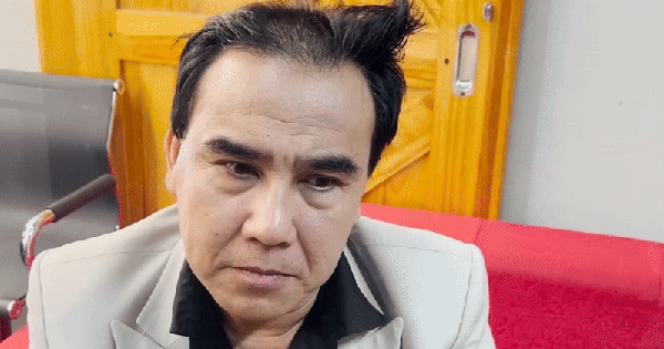 Quyền Linh lấy vợ doanh nhân giàu có nhưng không ngủ chung giường, cứ tối lại xuống đất nằm?