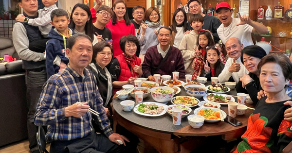 Về quê được hỏi lương, tôi định trả lời thật 90 triệu/tháng nhưng mẹ nói “Chẳng đủ ăn”, vợ cũng gật đầu: Lý do “bẽ mặt” cả đời không quên